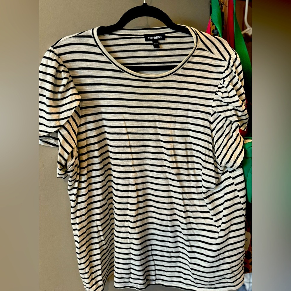 Black and white strip, tulip sleeve shirt.